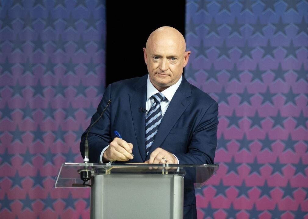 Arizona: Mark Kelly